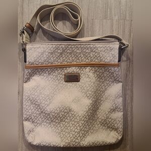 Tommy Hilfiger Shoulder Bag